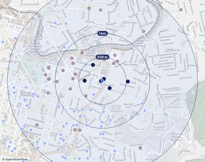 Mapa de Santa Efigênia com os empreendimentos e raios de 500 m, 1 km e 2 km